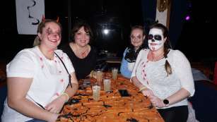 Foto 016.jpg aus dem Album Bootsparty am 27.10.2023 vergrößern