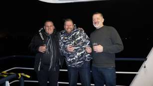 Foto 017.jpg aus dem Album Bootsparty am 02.12.2023 vergrößern